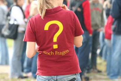 noch-fragen-t-shirt © Flickr / bettybraun